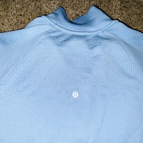 Lululemon pullover size 10 - Picture 3 of 8